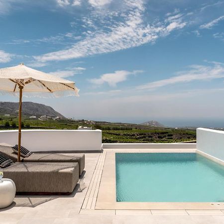Arotron Santorini Bed & Breakfast Pyrgos Kallistis Bagian luar foto